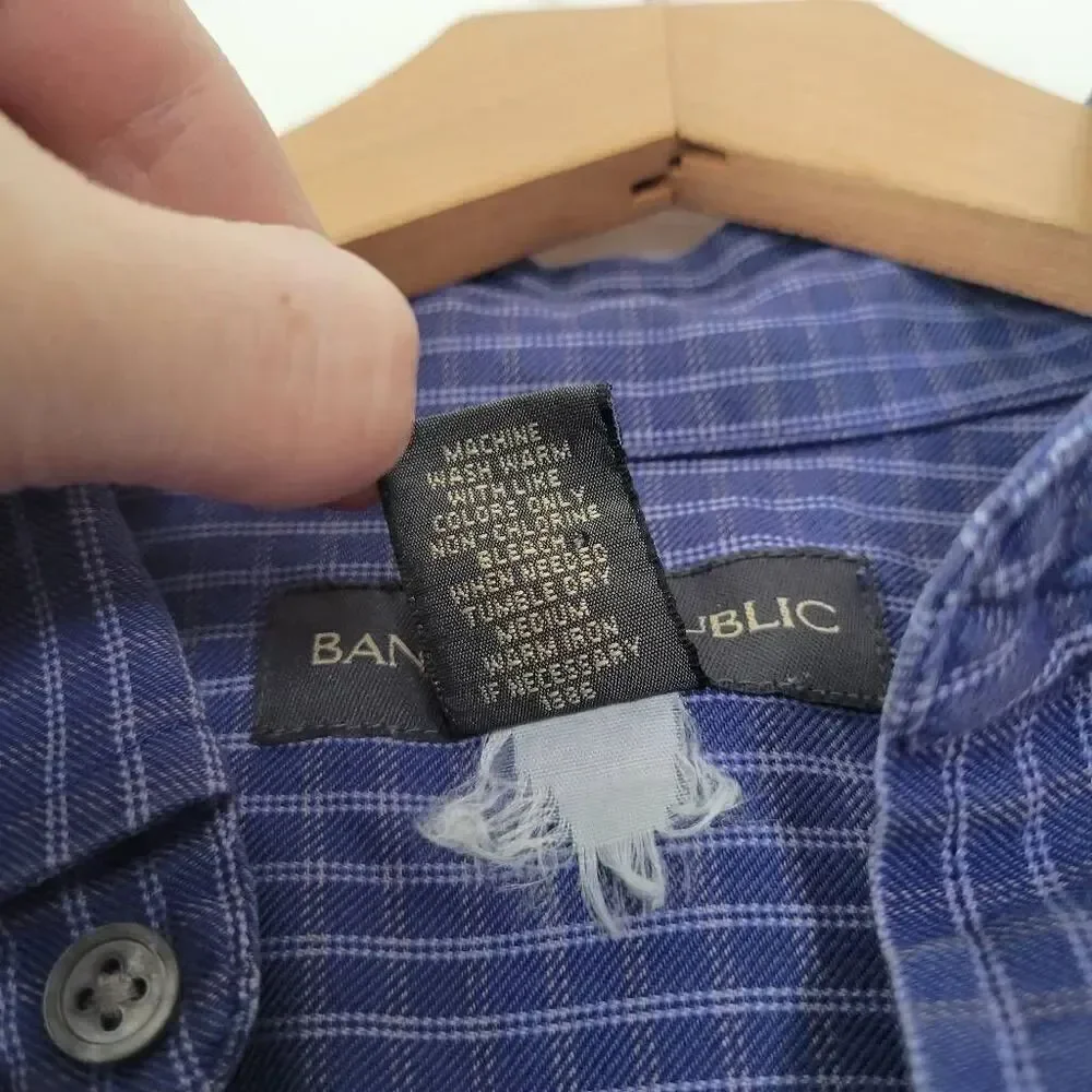 Banana Republic Blue Plaid Button Down Shirt Men’s Large 100% Cotton